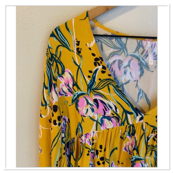 Free People Bella Floral Print Tunic Top Dress V Neck Yellow Pink Size Medium - Picture 3 of 8